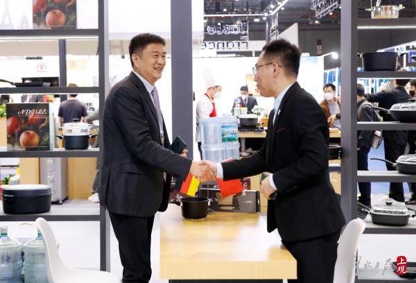 德国厨具推荐_进博会德国skk厨具展台_高效节能不粘锅
