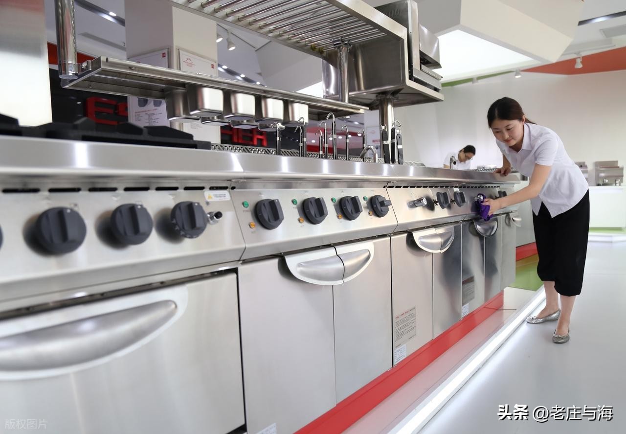 博兴商用厨具_兴福镇厨具产业_洛阳商用厨具批发市场