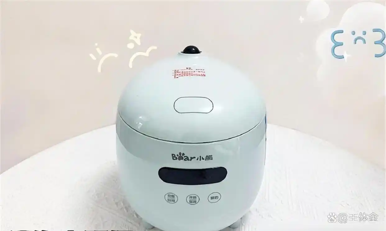 厨具大全图片_小户型厨房解决方案_厨房迷你化小电器