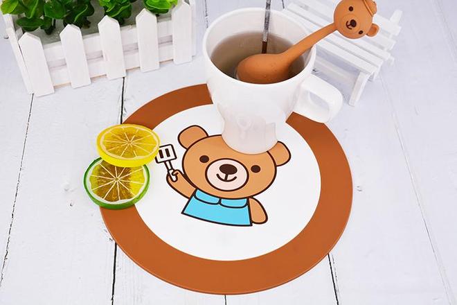 硅胶制品特性多场景应用_硅胶厨具特点_硅胶制品耐温柔韧安全优势